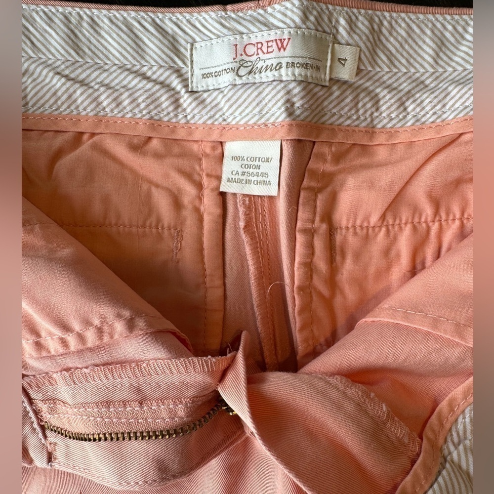 J. Crew Chino Shorts Broken In 100% Cotton Womens Size 4 Peach EUC - Picture 3 of 7